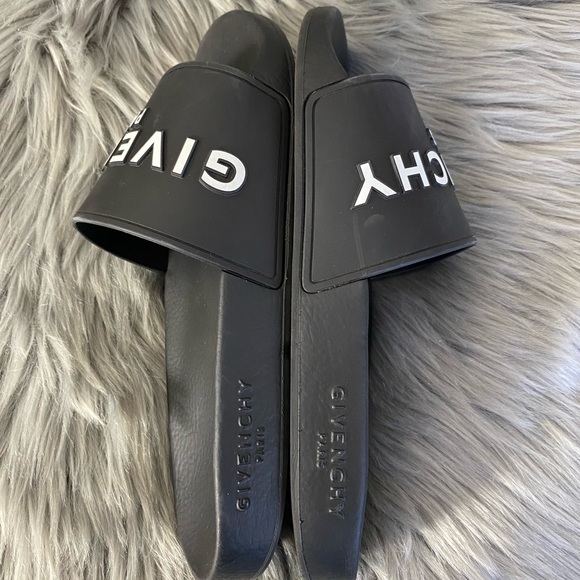Authentic Givenchy Paris Rubber Slides Black/White 39🖤🤍 - Picture 6 of 9